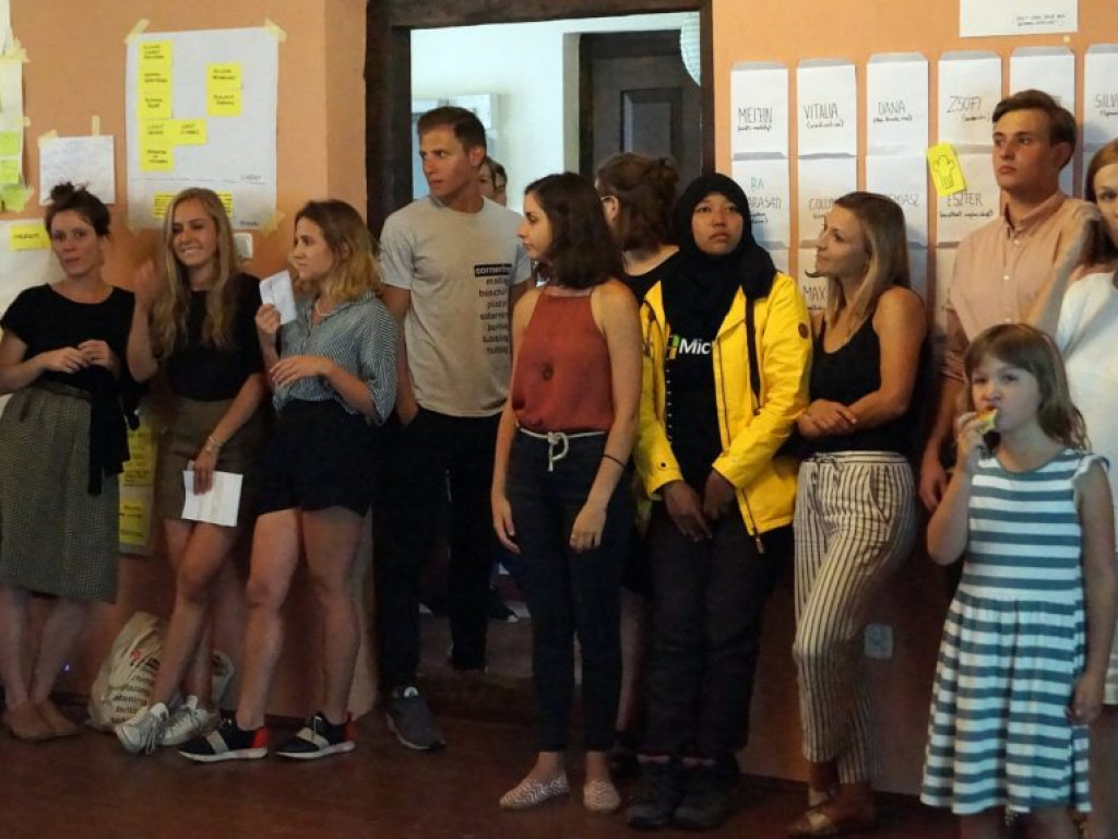 Zasiać ziarno otwarcia na drugiego człowieka i troski o lokalną społeczność