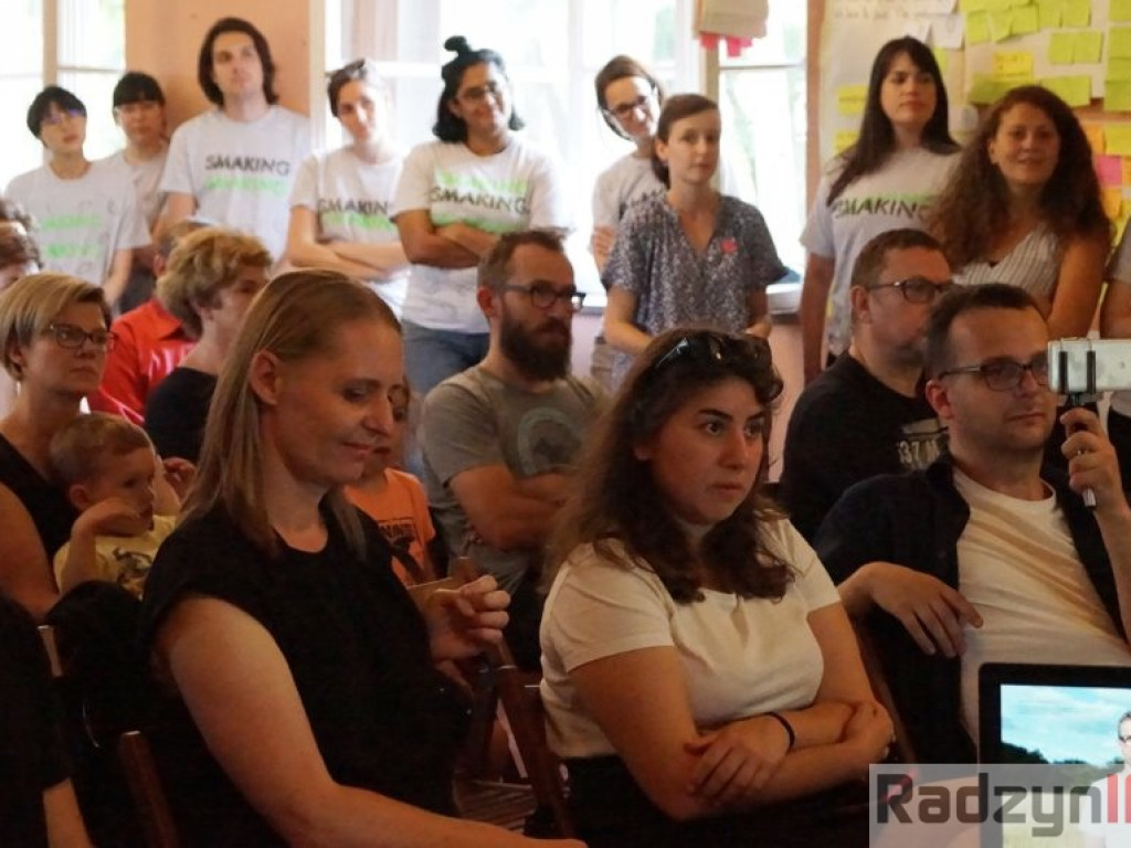 Zasiać ziarno otwarcia na drugiego człowieka i troski o lokalną społeczność