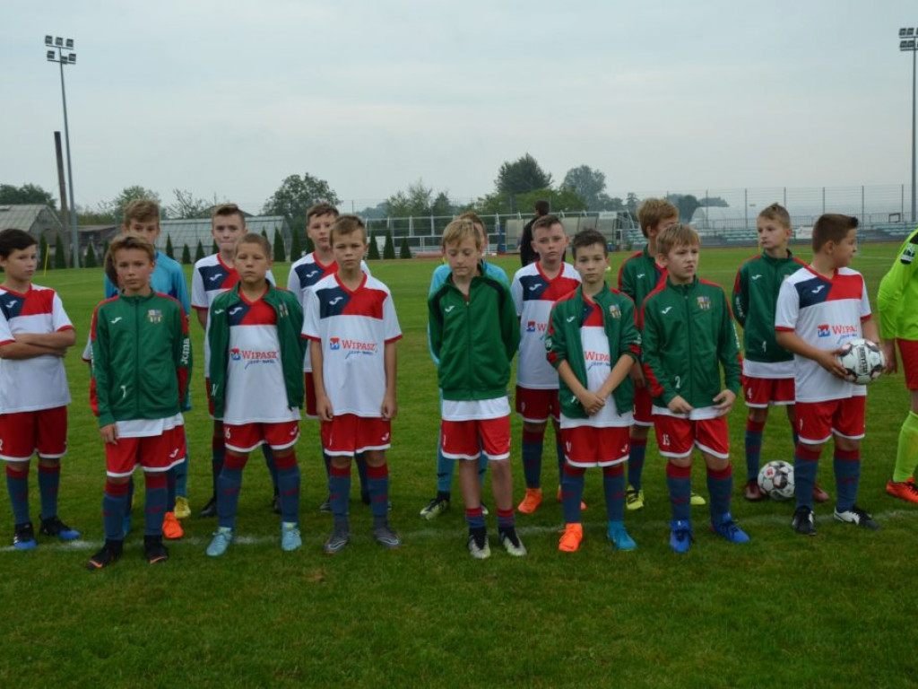 Pożegnali wakacje Międzypowiatowym turniejem piłkarskim
