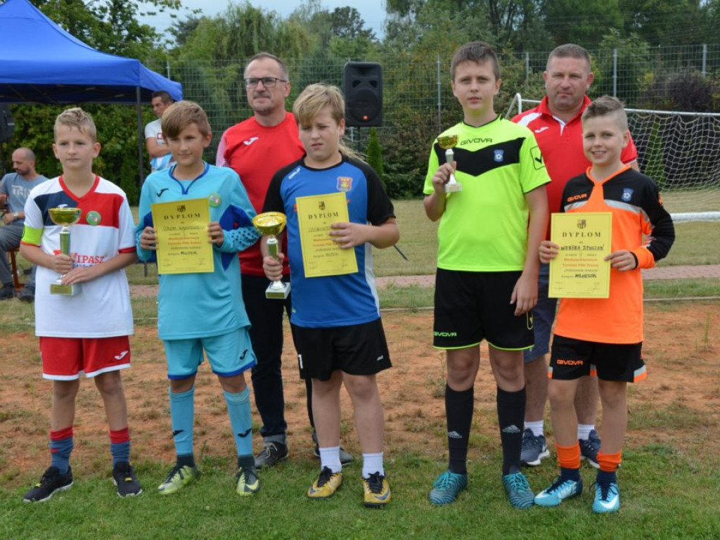 Pożegnali wakacje Międzypowiatowym turniejem piłkarskim