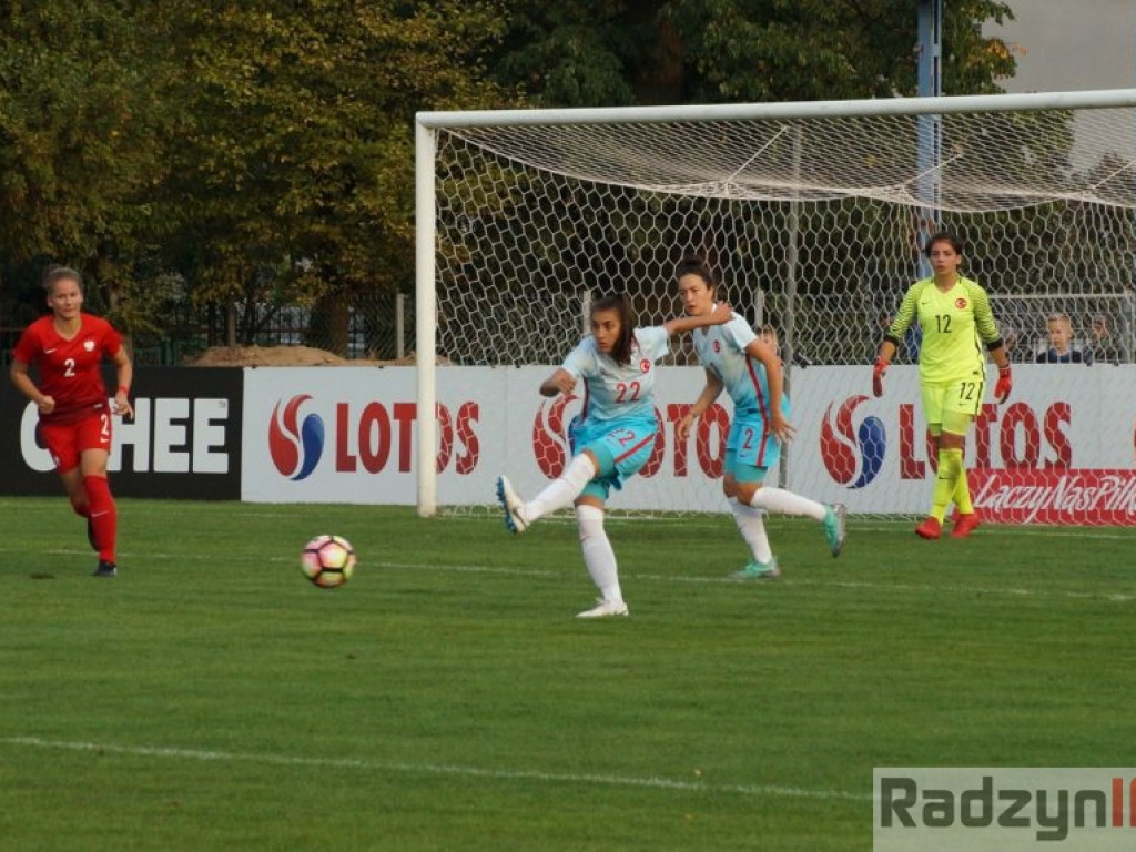 Polki potrafią kopać