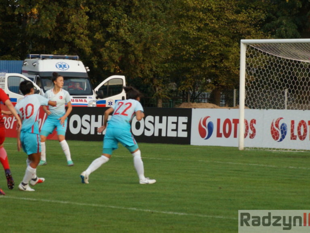 Polki potrafią kopać