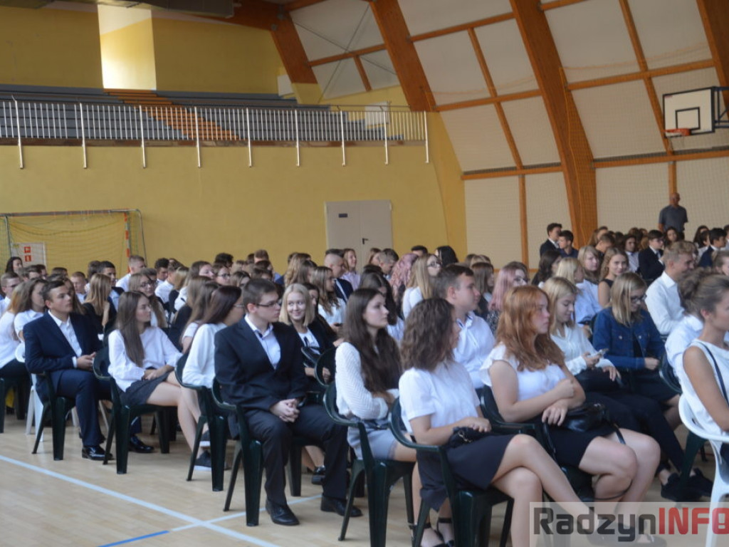 Rozpoczęcie roku szkolnego w I LO