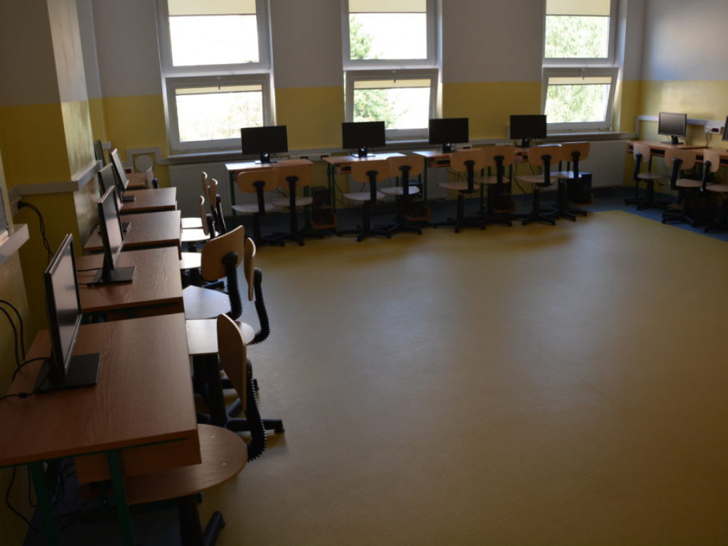 W nowy rok z nową halą - rozpoczęcie roku szkolnego w SP nr 2