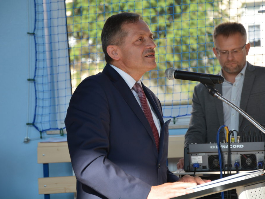 W nowy rok z nową halą - rozpoczęcie roku szkolnego w SP nr 2