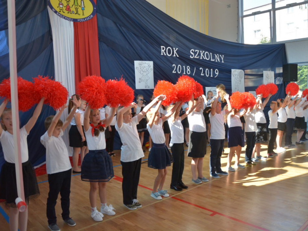 W nowy rok z nową halą - rozpoczęcie roku szkolnego w SP nr 2