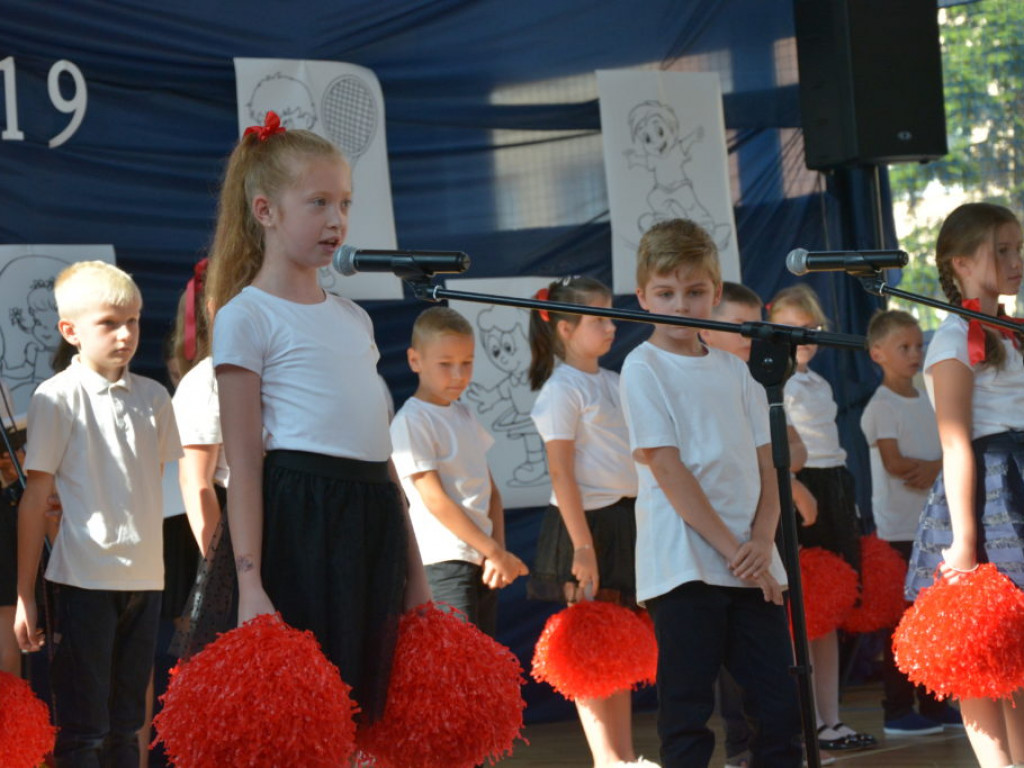 W nowy rok z nową halą - rozpoczęcie roku szkolnego w SP nr 2