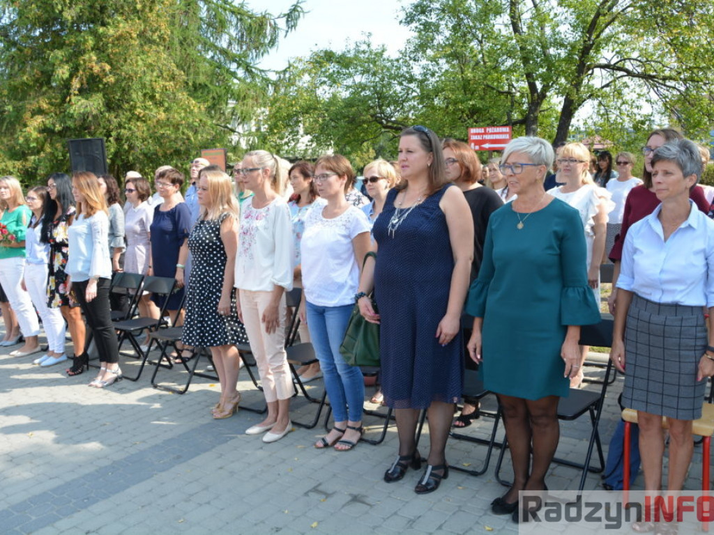 Czas pożegnań, czyli rozpoczęcie roku szkolnego w SOSW