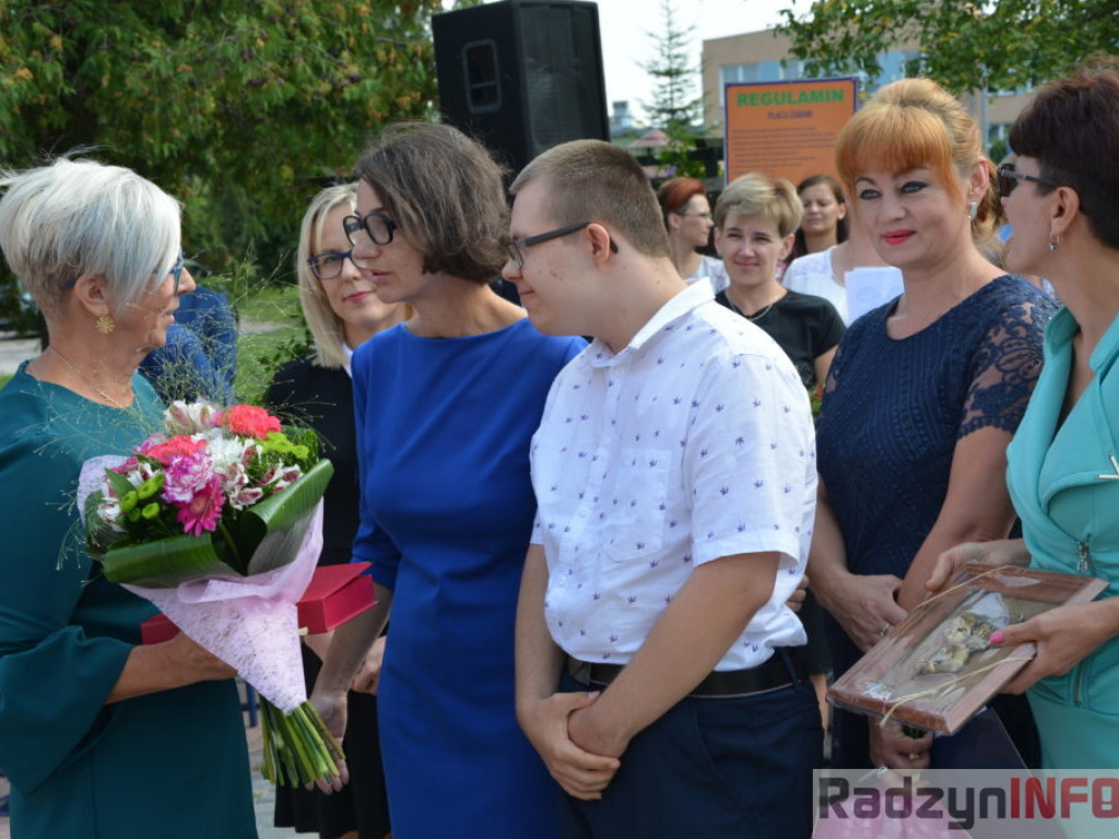 Czas pożegnań, czyli rozpoczęcie roku szkolnego w SOSW