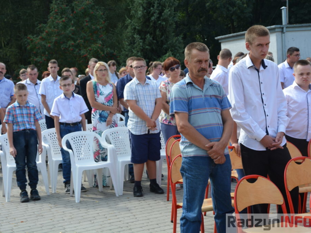 Czas pożegnań, czyli rozpoczęcie roku szkolnego w SOSW