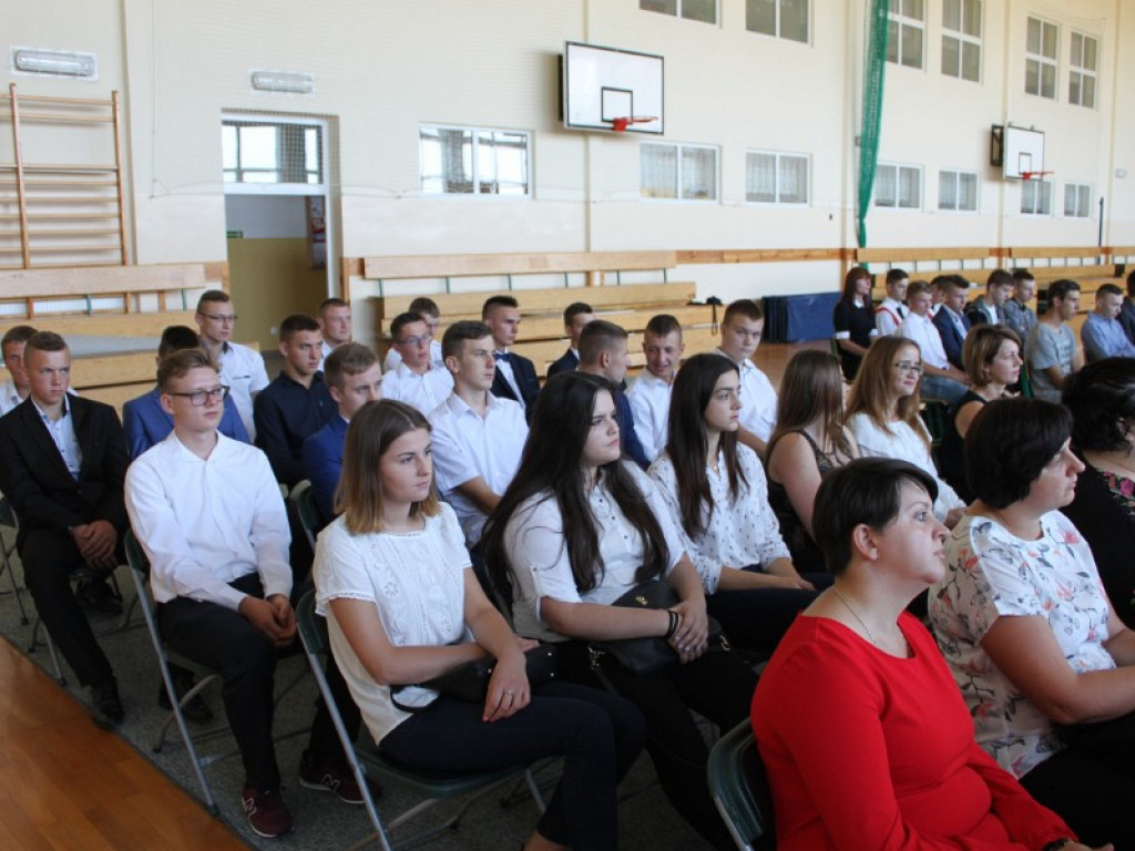 Rozpoczęcie roku szkolnego w ZSR w Woli Osowińskiej