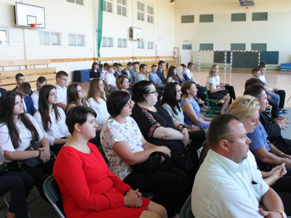 Rozpoczęcie roku szkolnego w ZSR w Woli Osowińskiej