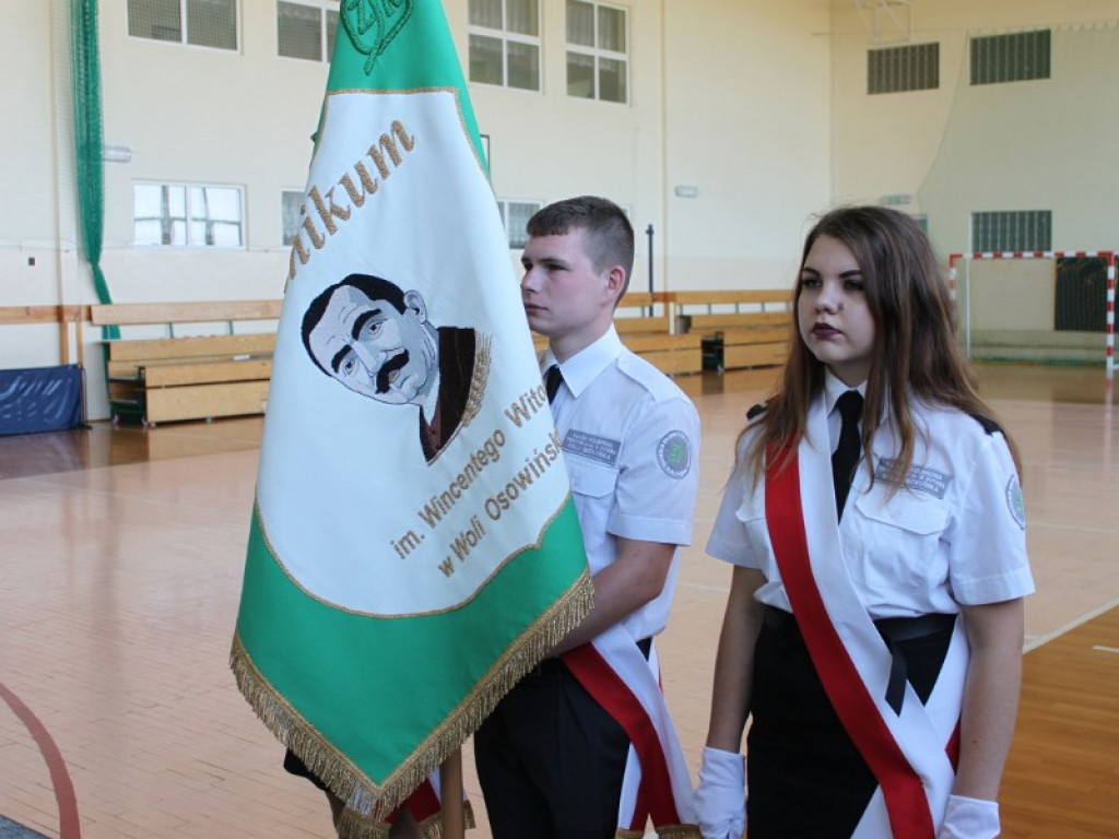 Rozpoczęcie roku szkolnego w ZSR w Woli Osowińskiej