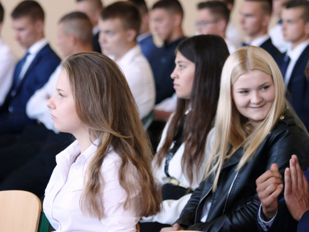 Rozpoczęcie roku szkolnego w ZSR w Woli Osowińskiej