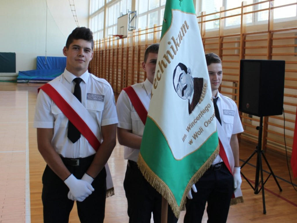 Rozpoczęcie roku szkolnego w ZSR w Woli Osowińskiej