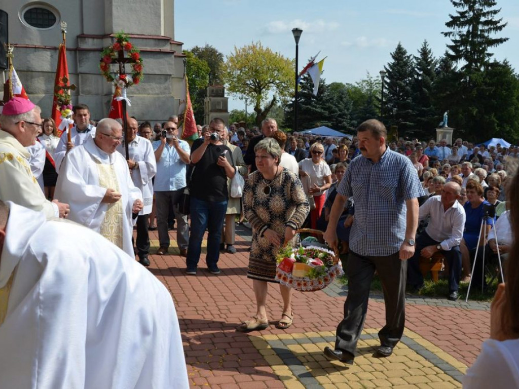 Dożynki diecezjalne w Woli Gułowskiej