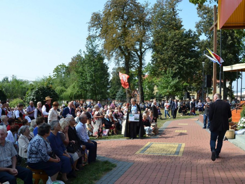 Dożynki diecezjalne w Woli Gułowskiej