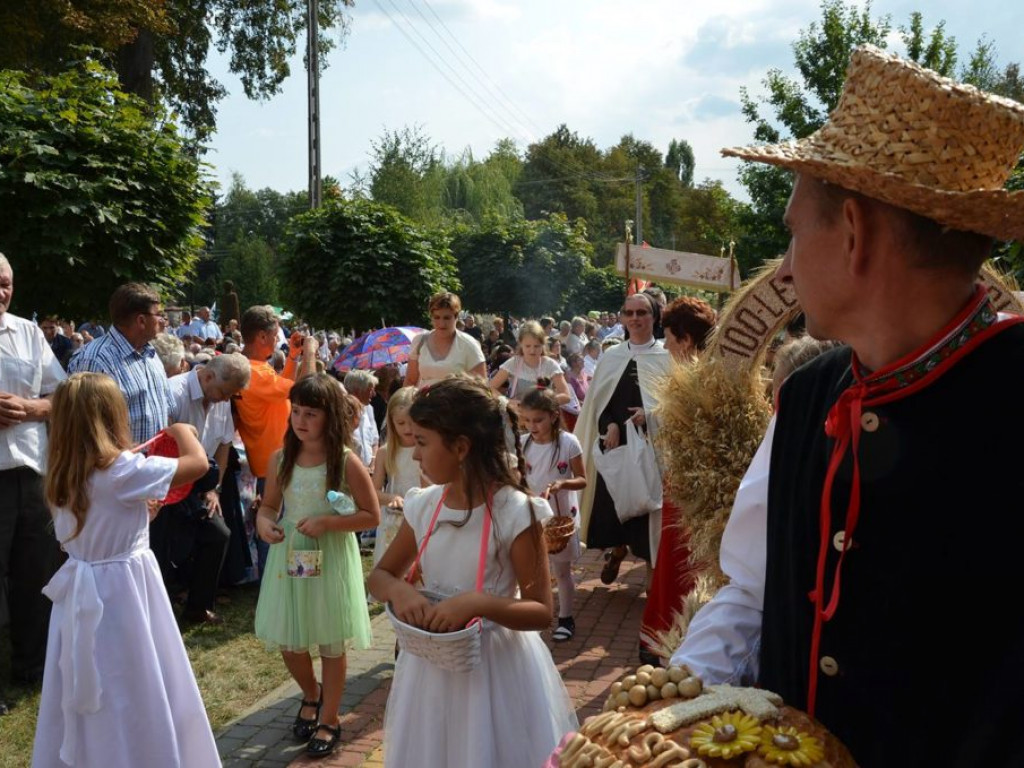 Dożynki diecezjalne w Woli Gułowskiej