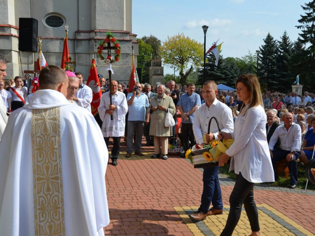 Dożynki diecezjalne w Woli Gułowskiej