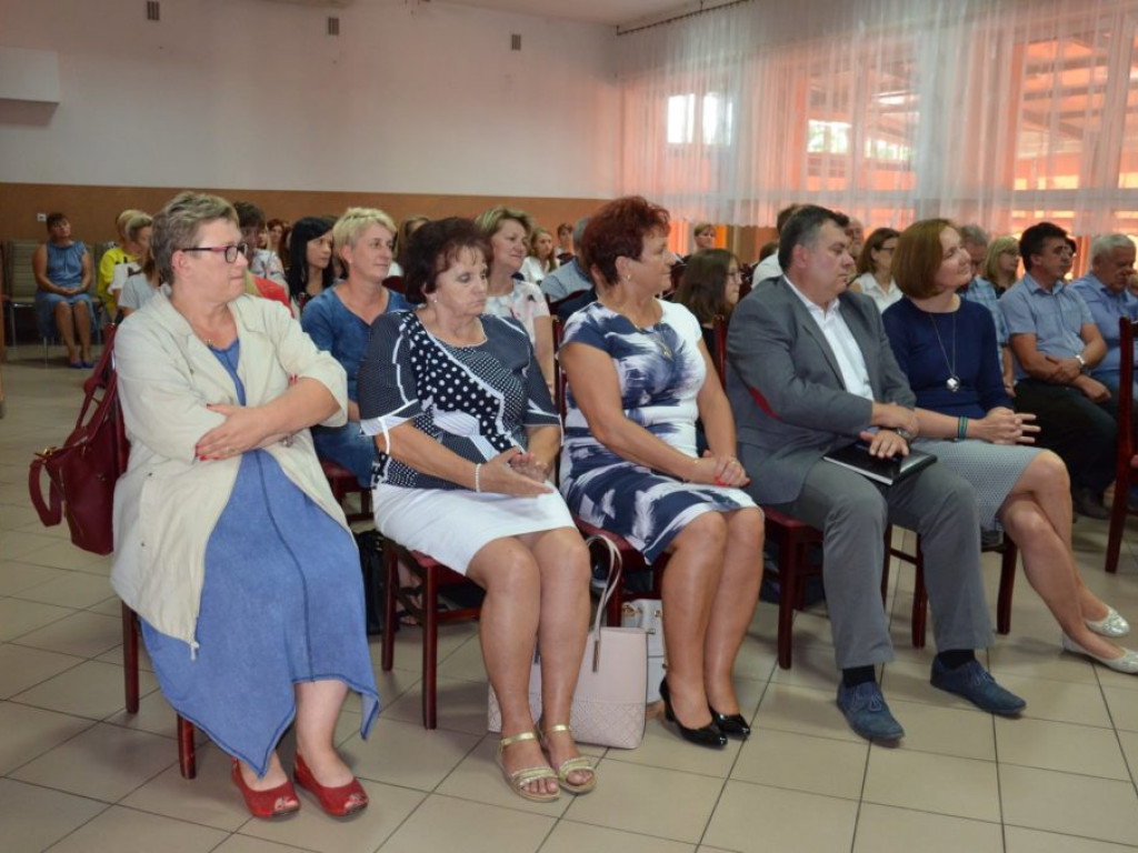 Debata o stanie i przyszłości przedszkoli i szkół