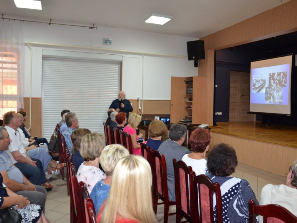 Debata o stanie i przyszłości przedszkoli i szkół