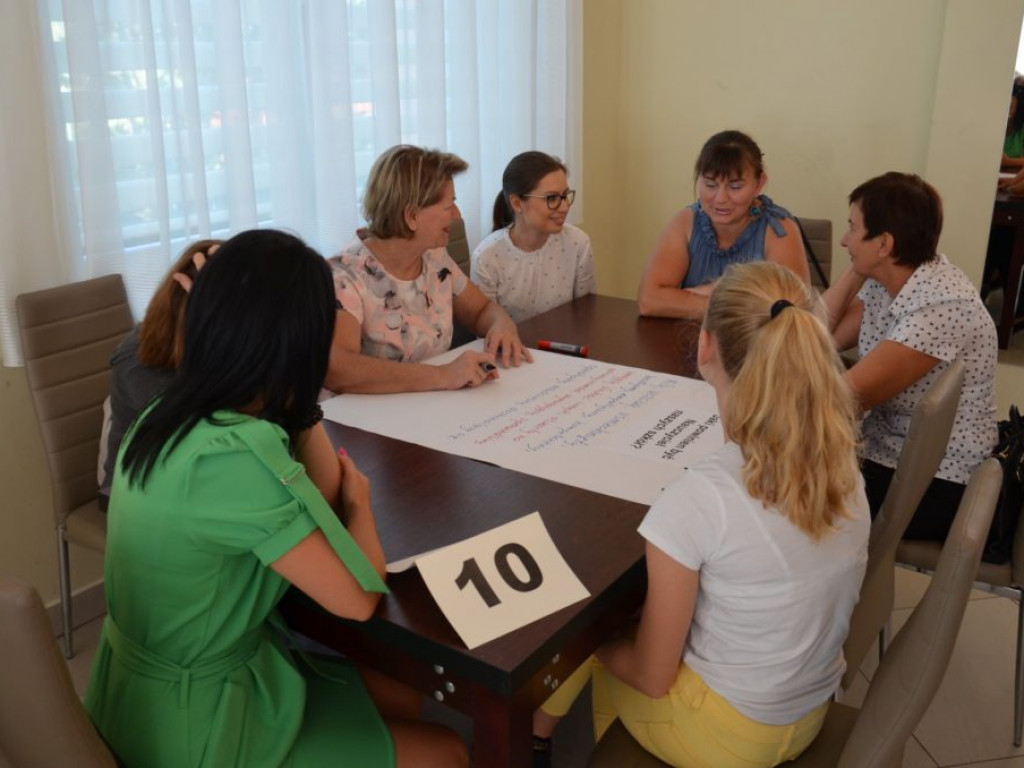 Debata o stanie i przyszłości przedszkoli i szkół