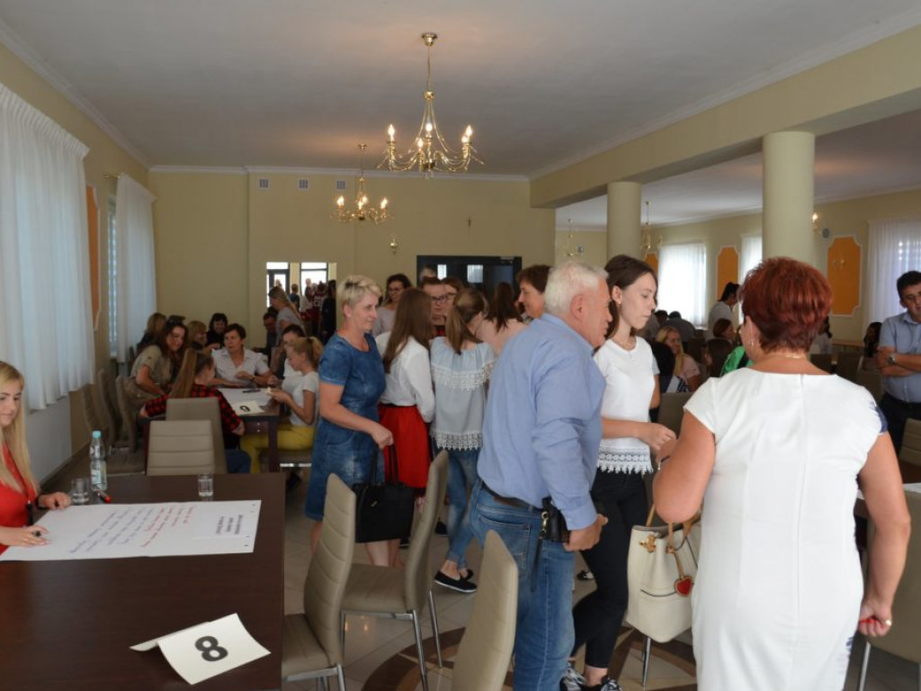 Debata o stanie i przyszłości przedszkoli i szkół