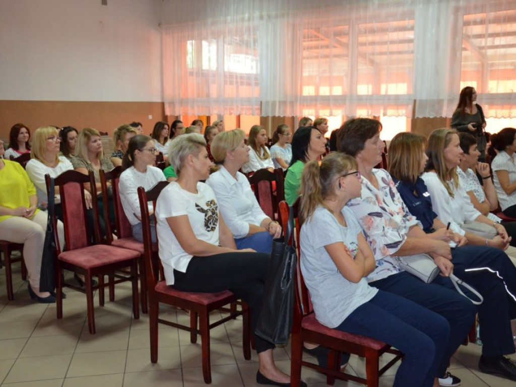 Debata o stanie i przyszłości przedszkoli i szkół