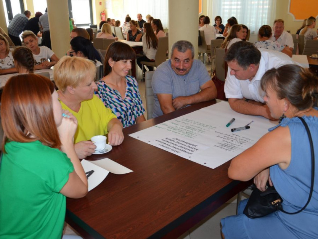 Debata o stanie i przyszłości przedszkoli i szkół