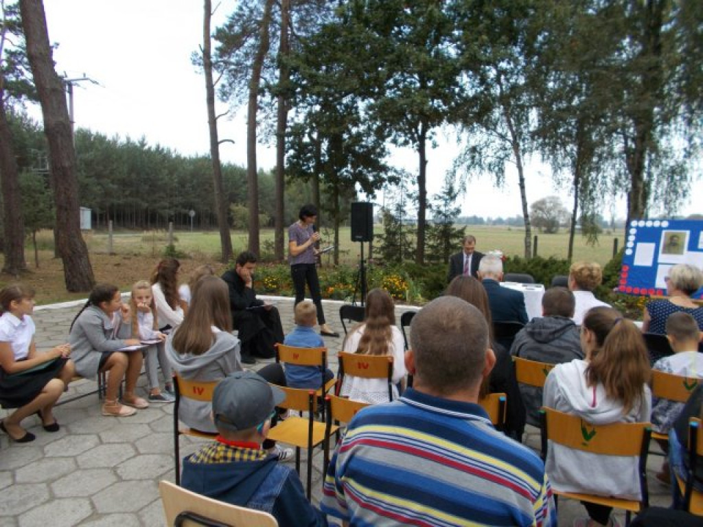 Narodowe Czytanie w Ostrówkach