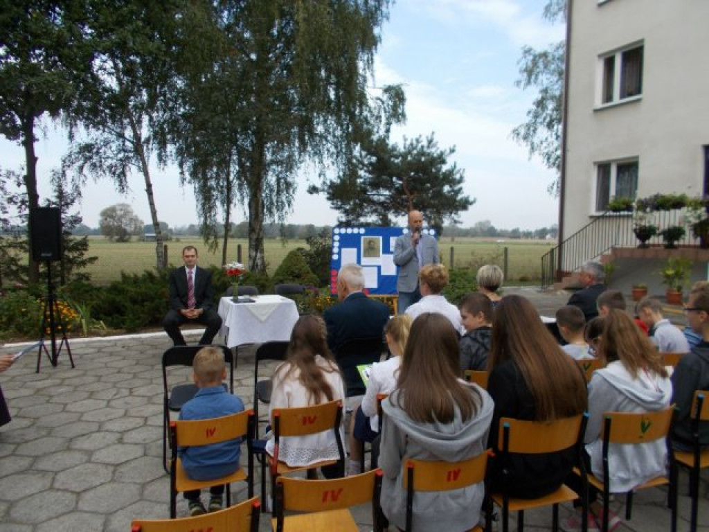 Narodowe Czytanie w Ostrówkach