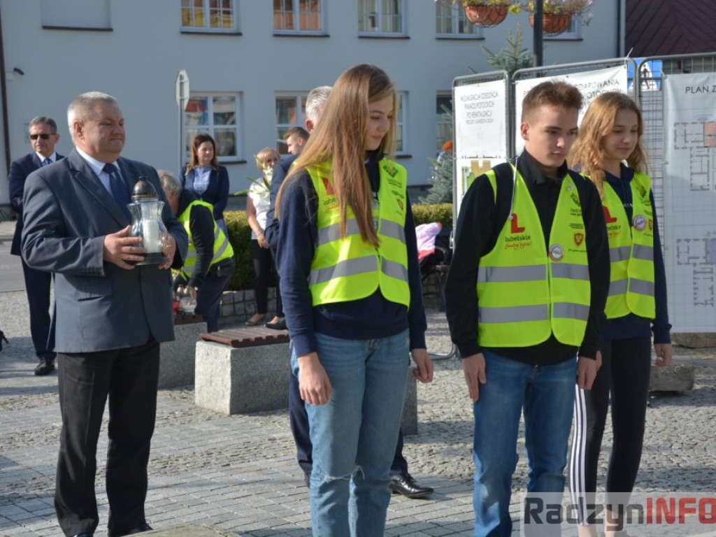 Wyruszył Młodzieżowy Rajd Rowerowy Szlakiem Miejsc Pamięci