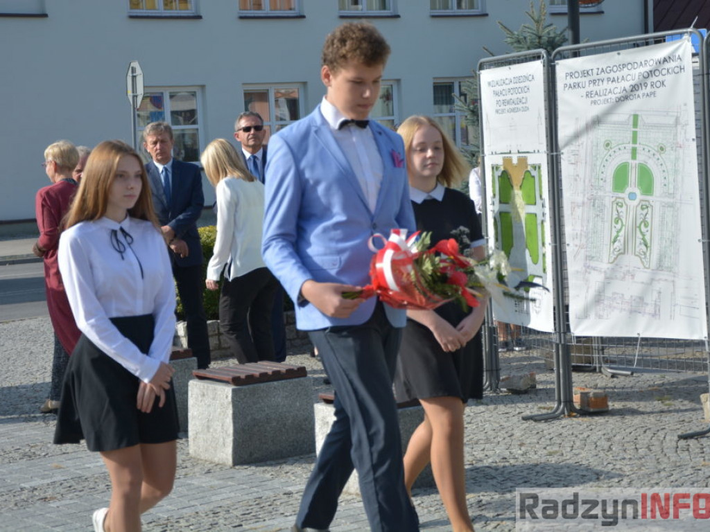 Wyruszył Młodzieżowy Rajd Rowerowy Szlakiem Miejsc Pamięci