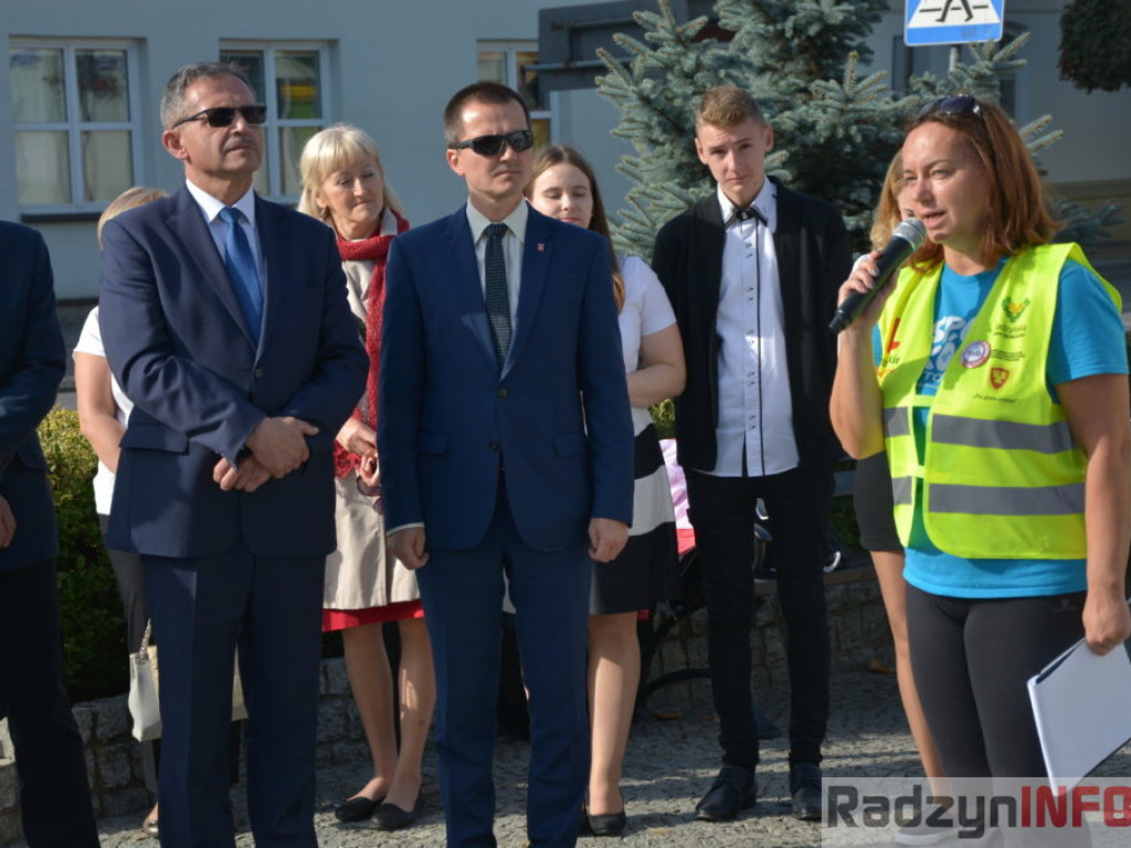 Wyruszył Młodzieżowy Rajd Rowerowy Szlakiem Miejsc Pamięci