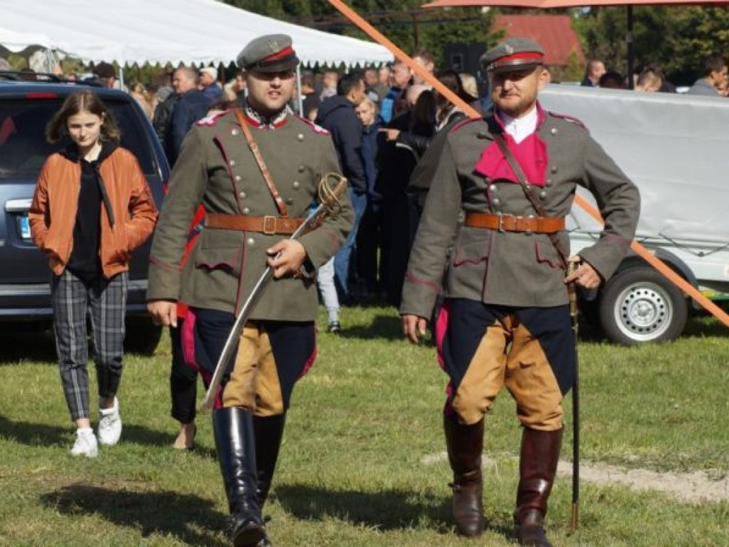 Konie w stępie i kłusie, czyli Wojewódzki Czempionat w Bedlnie