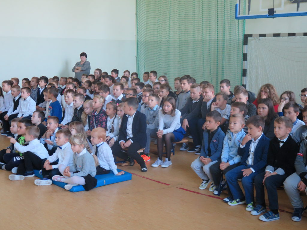 Historyczne klimaty w Szkole Podstawowej w Domaszewnicy