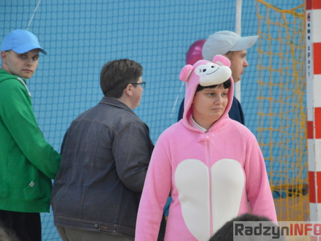 Na ludowo i  sportowo, czyli olimpijczycy górą!