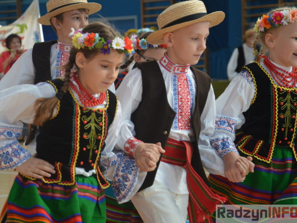 Na ludowo i  sportowo, czyli olimpijczycy górą!