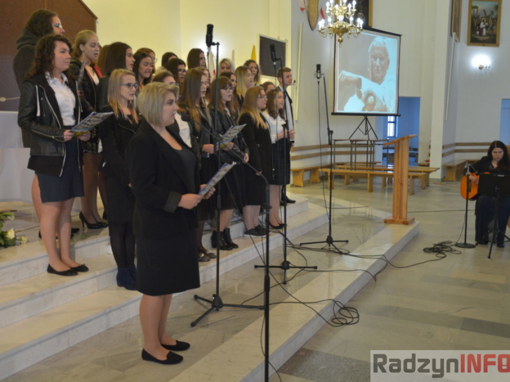Idąc za przykładem Papieża Polaka - Święto Patrona w ZSP