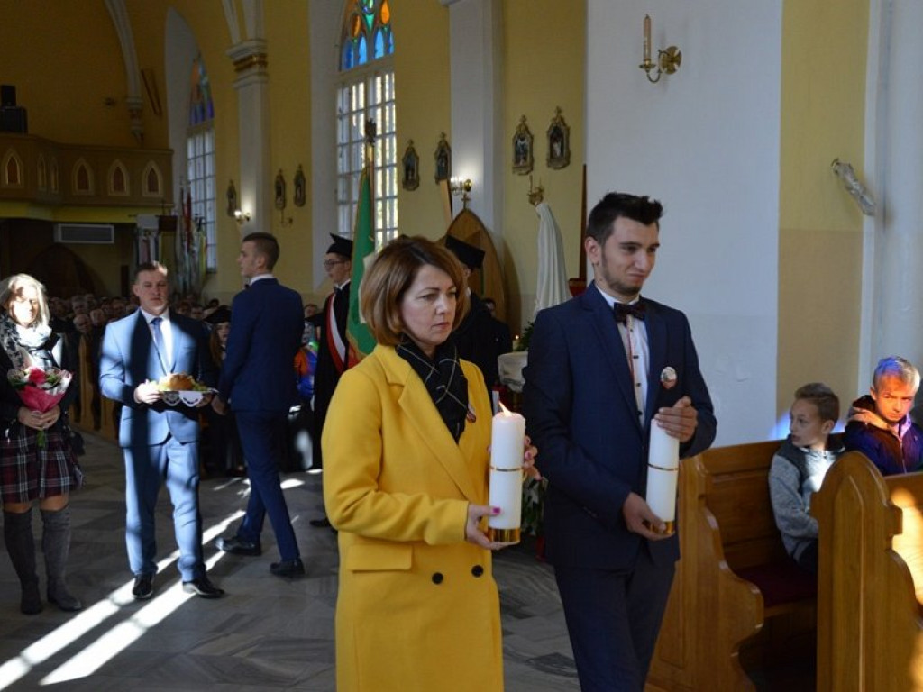 Święto Technikum im. Witosa w Woli Osowińskiej