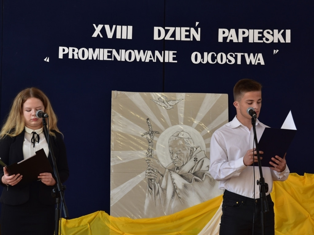 XVIII Dzień Papieski w I LO