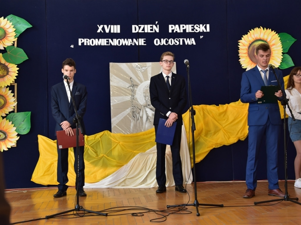XVIII Dzień Papieski w I LO