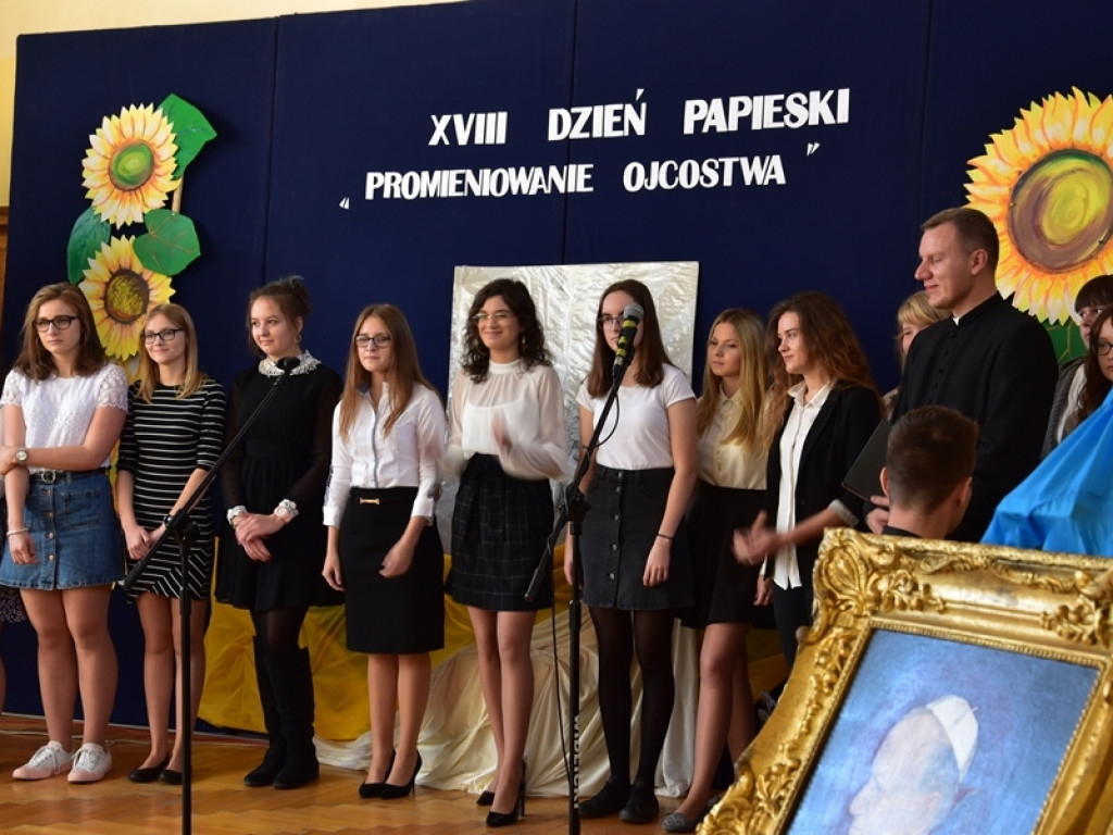 XVIII Dzień Papieski w I LO