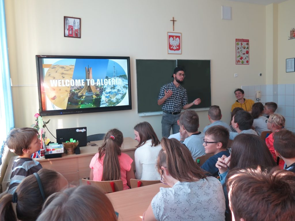 Innowacyjne działania językowo-kulturowe w SP w Domaszewnicy