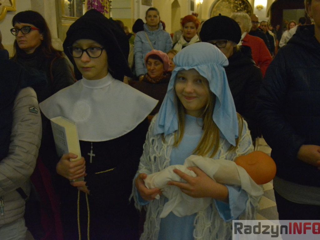Piękni Jego Światłem, czyli Wieczór Świętych
