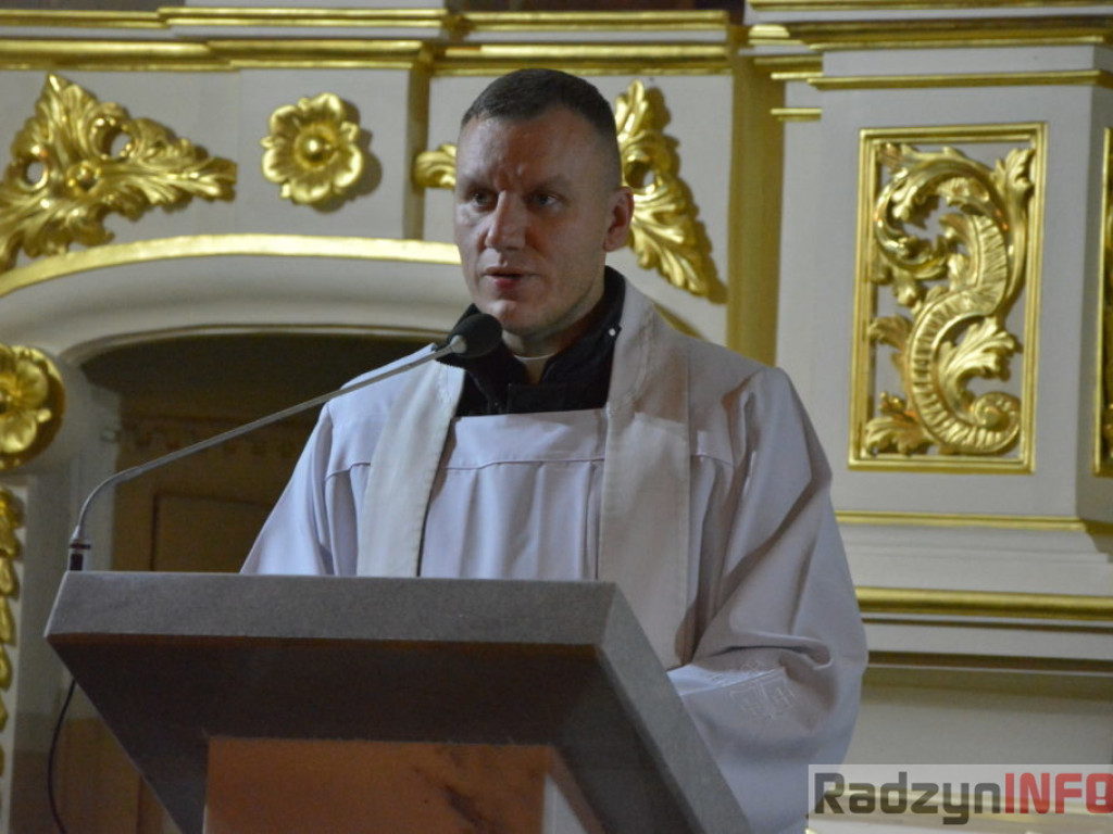Piękni Jego Światłem, czyli Wieczór Świętych