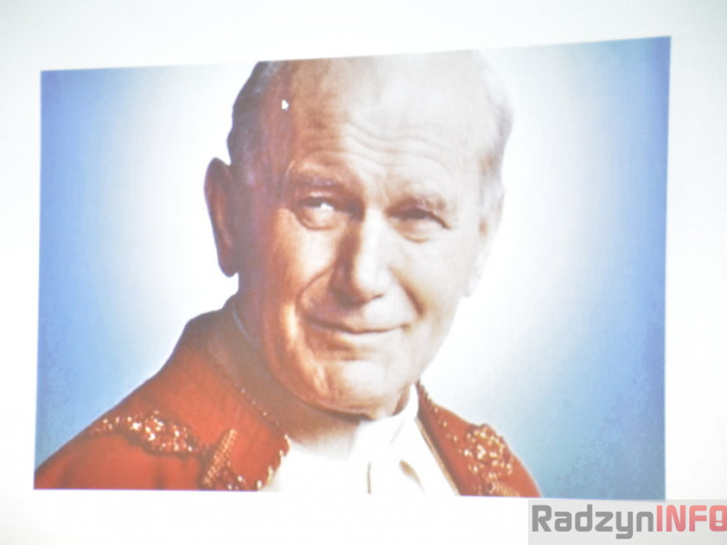 Piękni Jego Światłem, czyli Wieczór Świętych