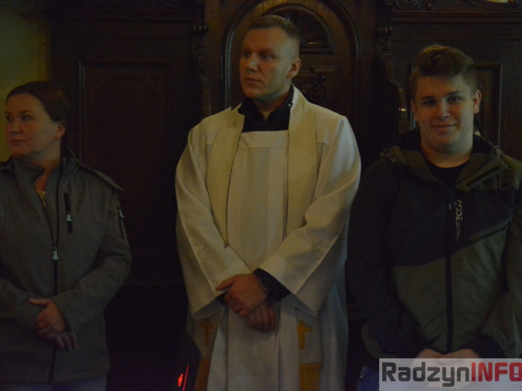 Piękni Jego Światłem, czyli Wieczór Świętych