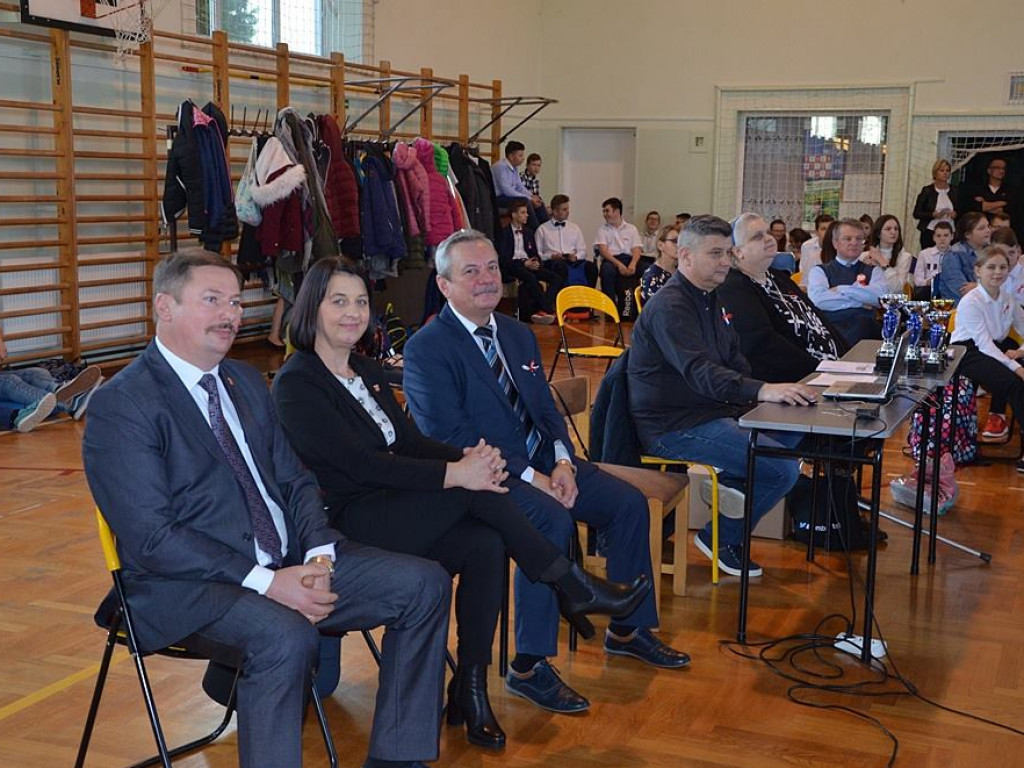 Koncert Pieśni Patriotycznych w Zespole Szkół w Białej