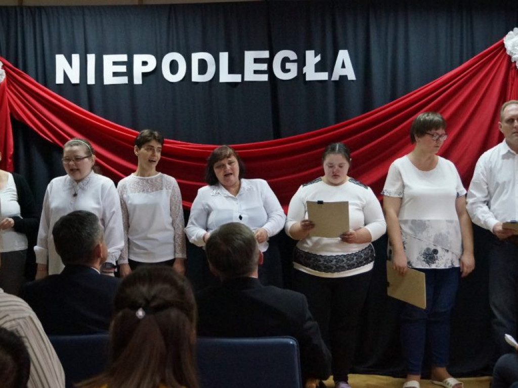 Społeczność DŚDS świętowała Dzień Niepodległości